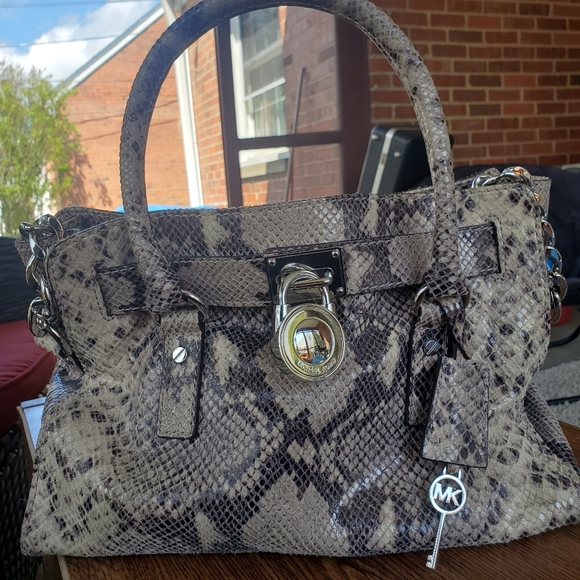 Michael Kors Hamilton Python Snake Embossed Leather Shoulder Bag - Picture 8 of 16